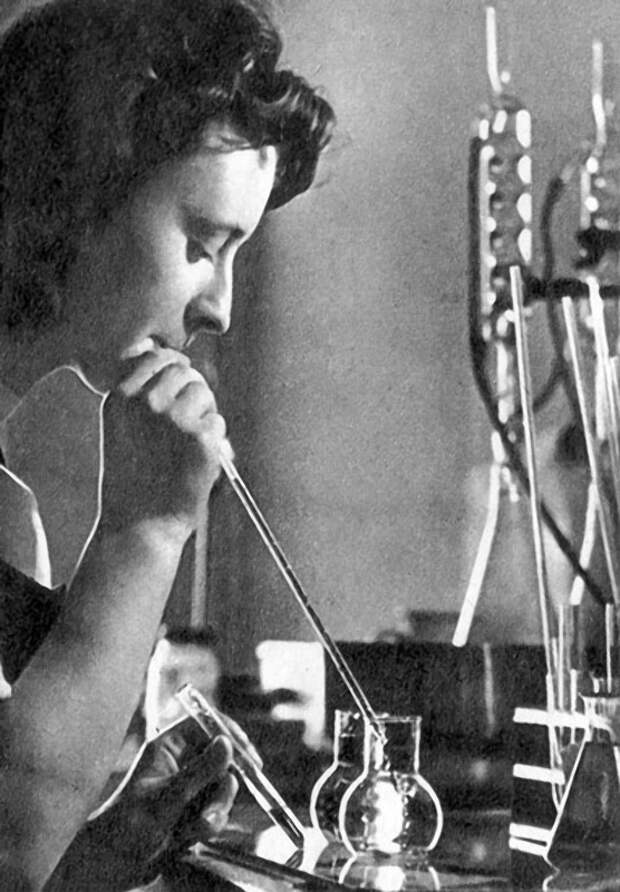 sovietwoman17 sovietwoman17 Советская женщина в фотографиях