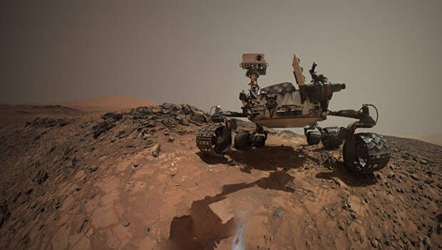 Селфи марсохода Curiosity. Архивное фото