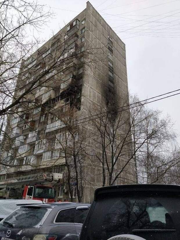 14 человек спасли во время пожара в Хорошёво –Мнёвниках