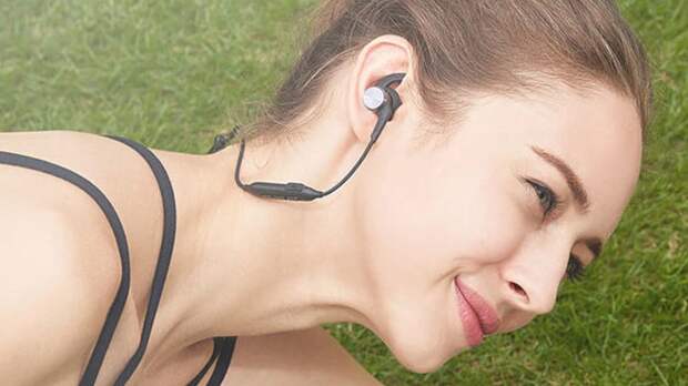 Save big time on these wireless headphones.