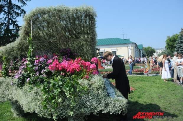 Округа Омска готовятся к выставке "Флора-2014" ЖКХ: Городское хозяйство ЖКХ АиФ Омск
