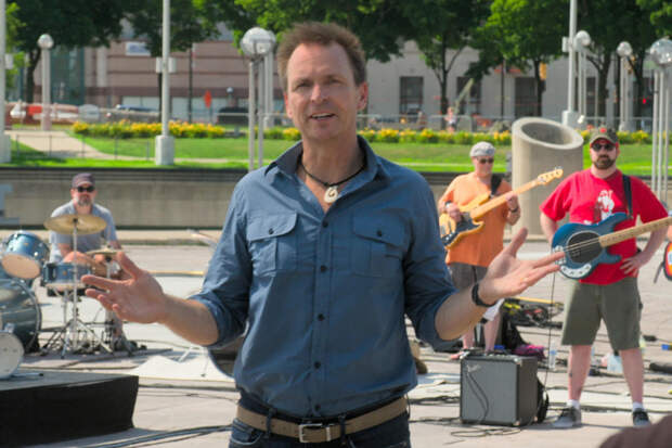 Phil Keoghan, The Amazing Race | Photo Credits: Best Possible Screen Grab, CBS