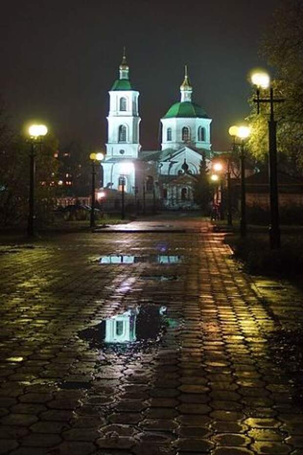 Крестовоздвиженский собор Омск