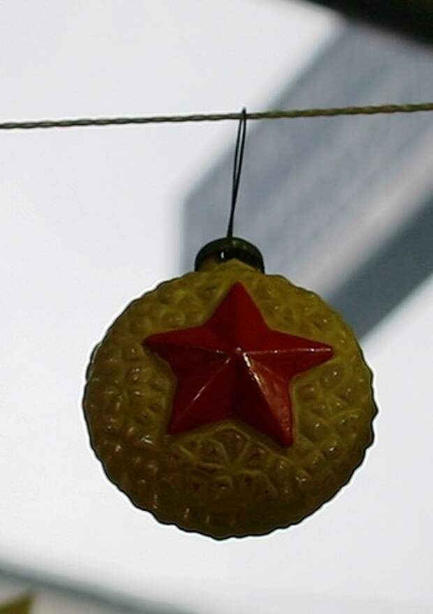 Новогодняя елка по-советски.