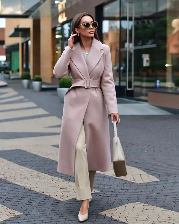 Модный цвет пальто осени 2021: потрясающие идеи для стильных красоток