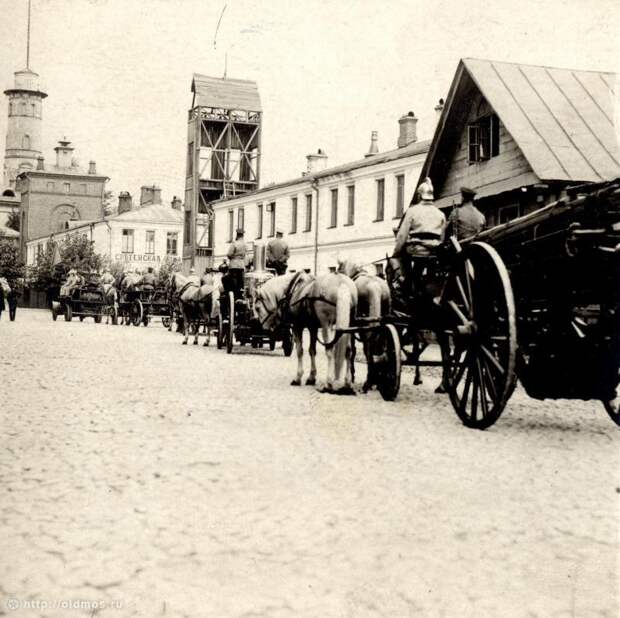 Старые фотографии московских пожарных