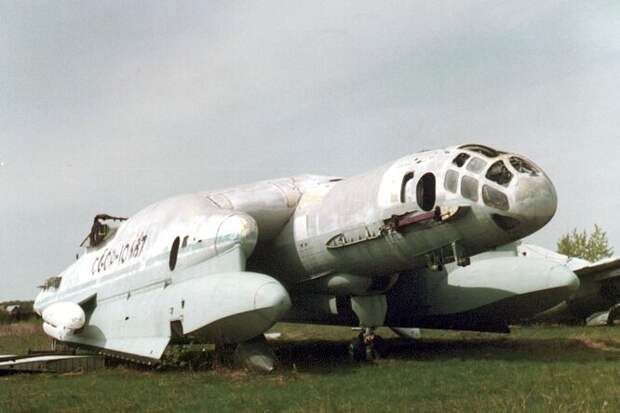 Гибрид подлодки и самолета: почему никто не помнит о самом страшном советском экраноплане BAA-14