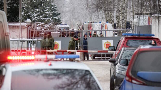 В Ленобласти при разборе завалов здания военной комендатуры найдены три тела погибших