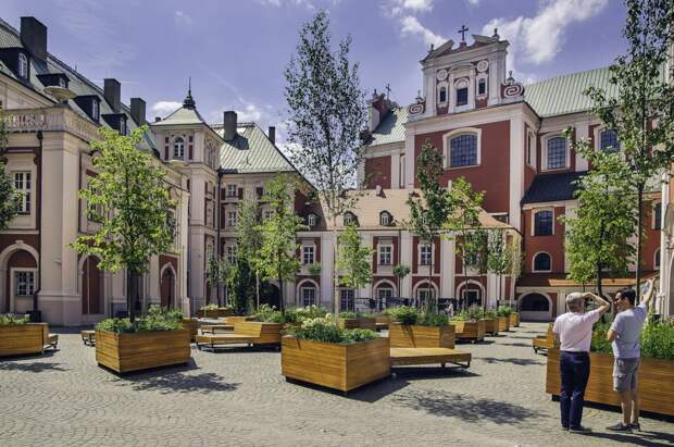 Дворик здания муниципалитета в Польше