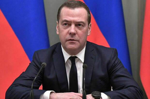 Медведев: Финляндия заплатит за свою «гнусную русофобию»