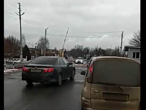 Главный гаишник Брянщины проверит законность действий водителей губернаторского кортежа