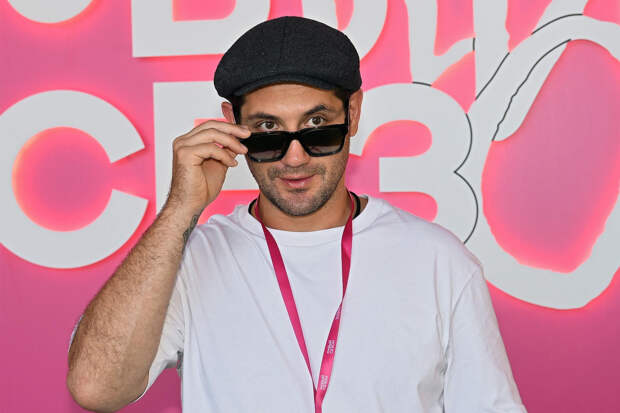 Звезда «Кухни» высказался об экранизациях русской классики