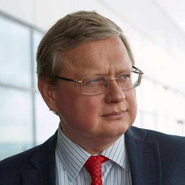 Набиуллина не хочет разбрасывать деньги с вертолёта