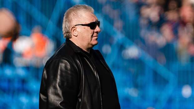 Ташуев: «Слышал, «Ман Юнайтед» интересуется Окладниковым, звонки были»