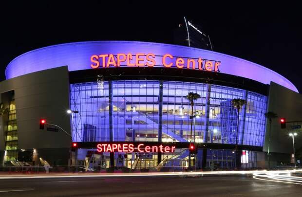 NBA Fans React With Full-Blown Outrage Over News That The Staples Center Will Be Renamed After Crypto