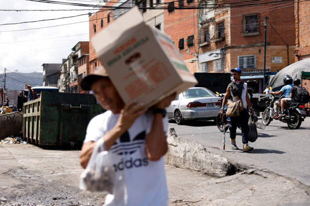 Россиянин описал Венесуэлу словами «люди находят способы выжить»