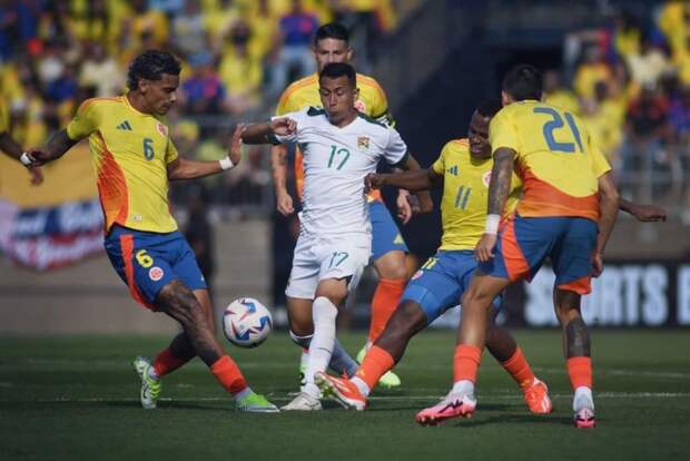 Товарищеский матч. Колумбия крупно обыграла Боливию