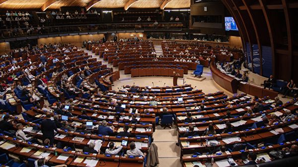Зал заседаний Парламентской ассамблеи Совета Европы (ПАСЕ)