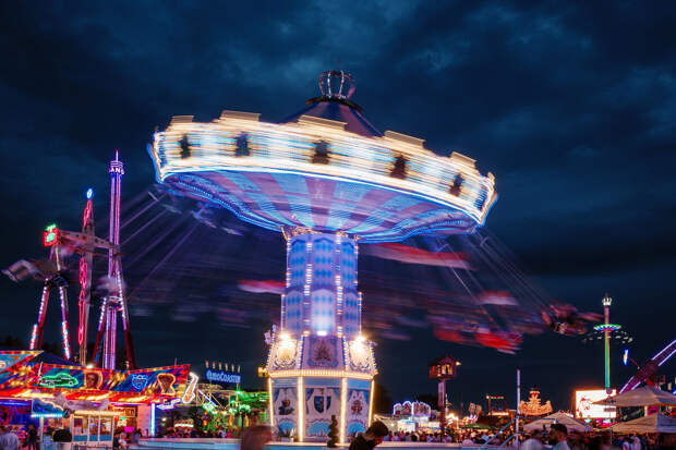 В Испании четыре человека пострадали при обрыве троса аттракциона