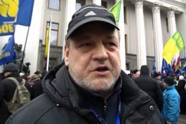 Военный эксперт Стеценко: Путин хочет, чтобы украинские бандиты перестреляли украинский патриотов