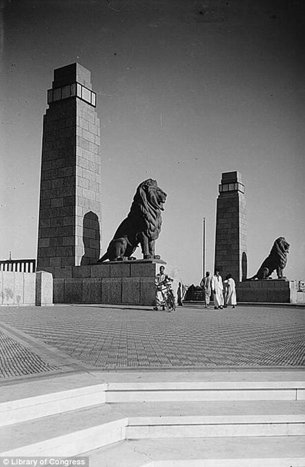 Атмосфера стремительно меняющегося Каира в 1900 – 1936 годах египет, каир, черно-белые фотографии