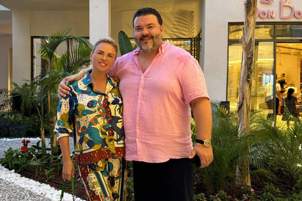 Канал "Светский хроник": жених Семенович должен ФНС почти 700 тысяч рублей