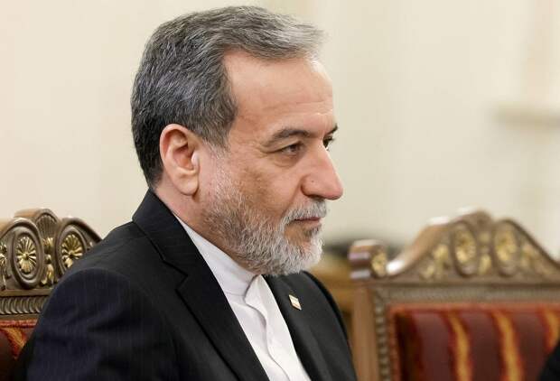 Глава МИД Ирана обратился к России