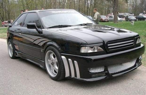 Тюнинг Audi 80 чёрная