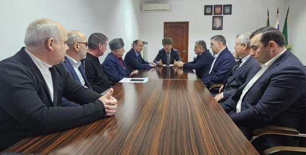 Адыгэ-Хасэ и Комитет по делам национальностей обсудили в Кошехабле ключевые вопросы