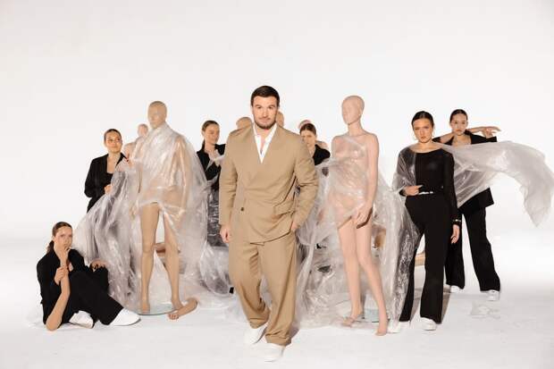 Звезды без фильтров: журнал FB показал личный бренд настоящих людей