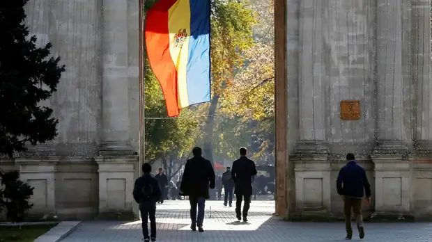 «Хороший шанс на сближение с Россией»: какой курс выберет новое правительство Молдавии