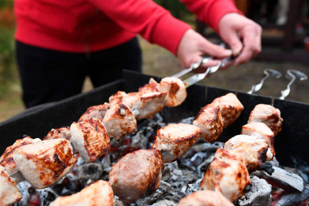 Большинство россиян готовы потратить на майских праздниках 5–10 тыс. рублей