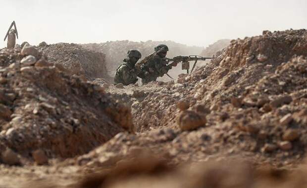 Бои на границе: Афганские боевики рвутся в Таджикистан, а до России — два шага