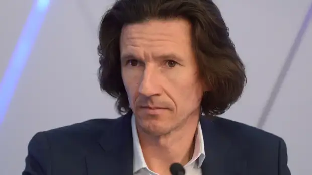 Смертин объяснил решение КДК по инциденту между Тедеско и Бородиным