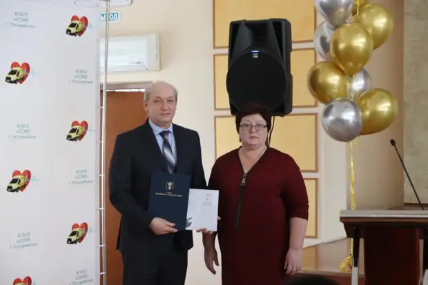 Всегда на передовой: коллектив станции скорой помощи чествовали в Уссурийске