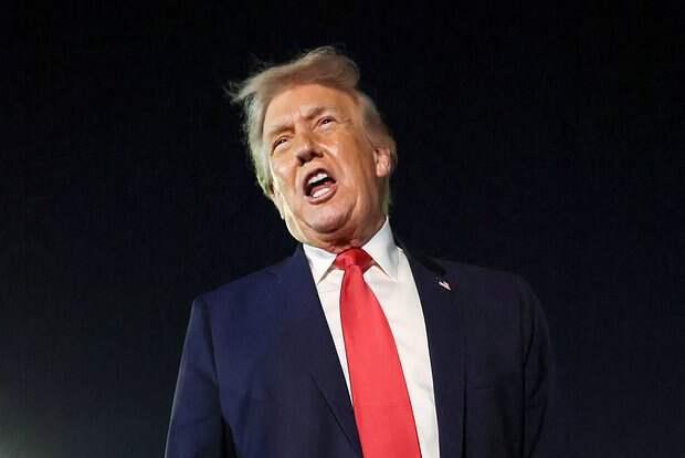 В Британии заявили о желании Трампа причинить боль Макрону