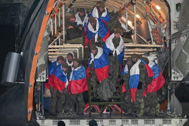 Россия вернула из украинского плена 200 военнослужащих