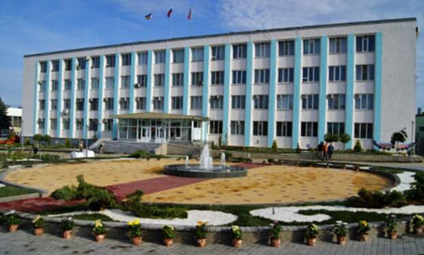 Фермер расстрелял поселковую администрацию в Ростовской области 