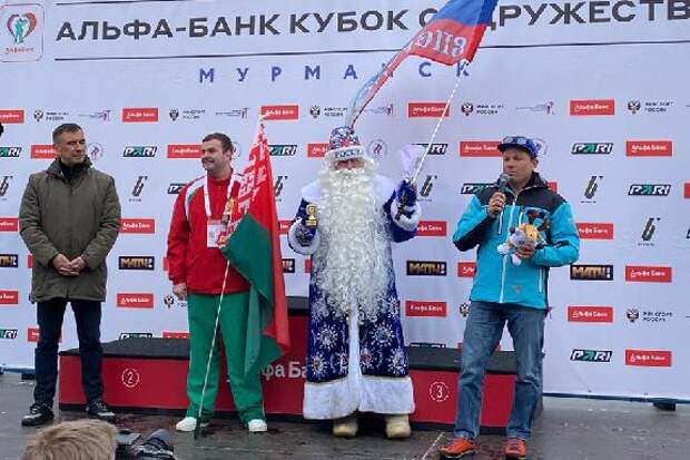 Деда Мороза из Сосновки признали самым ярким биатлонным болельщиком