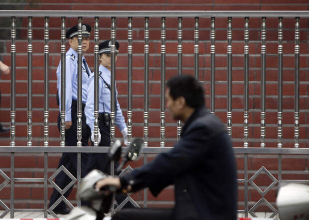 Приговоренную к смертной казни в Китае россиянку передали на родину. Что она совершила и какую судьбу ей уготовили дома?