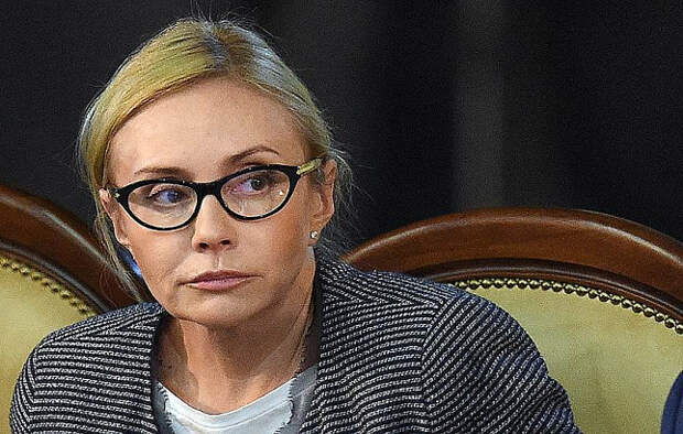 Владимирская чиновница сама отправится мыть полы в больнице Струнина