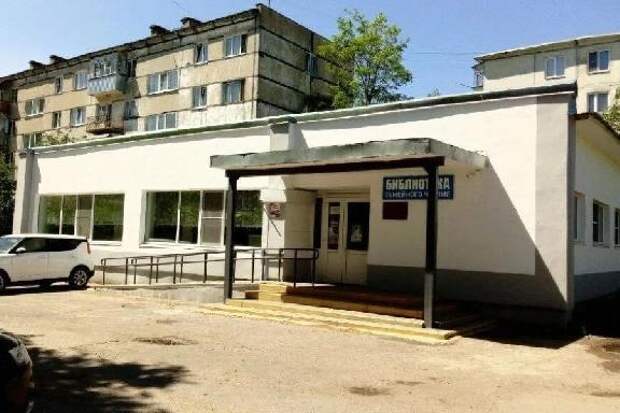 В библиотеке на Достоевского появятся зоны для чтения, работы и семейного отдыха