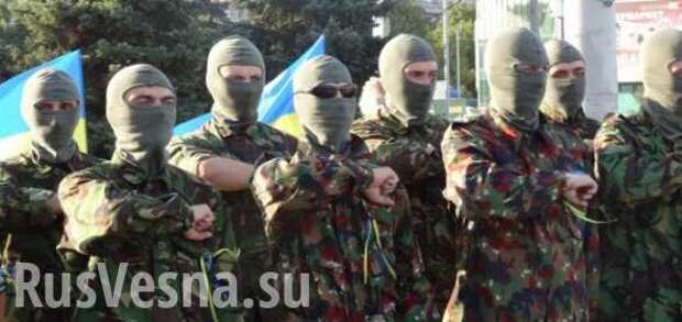 Нацисты из батальон «Азов» в Мариуполе готовят «гитлерюгенд» из подростков 14–17 лет | Русская весна