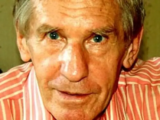 самый старший участник. самый старший участник. самый старший участник. пожилые участники марафонов. 92 летняя женщина.