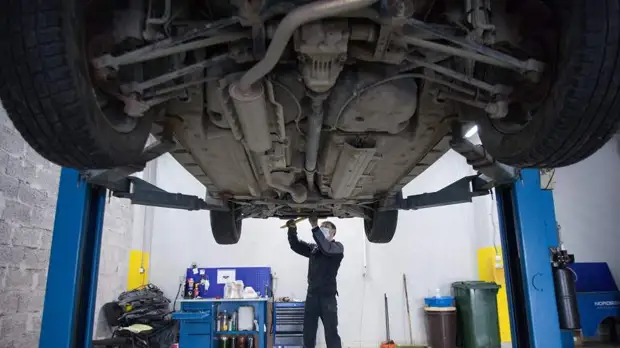 Эксперт рассказал о ситуации с запчастями при страховых случаях в РФ