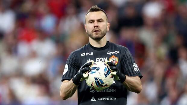 Акинфеев пропускает матч ЦСКА из-за травмы — врач назвал сроки восстановления