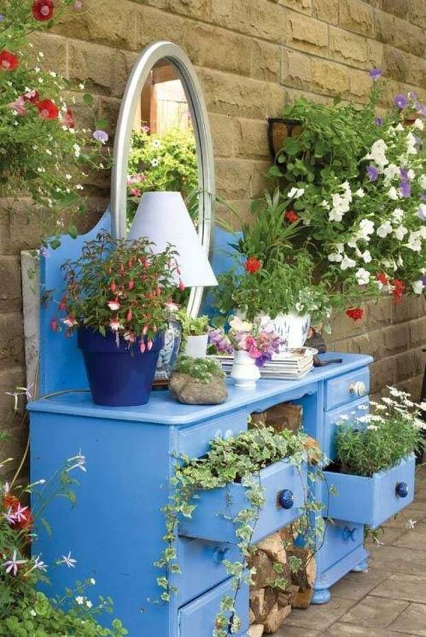 30 Fascinating Low Budget DIY Garden Pots