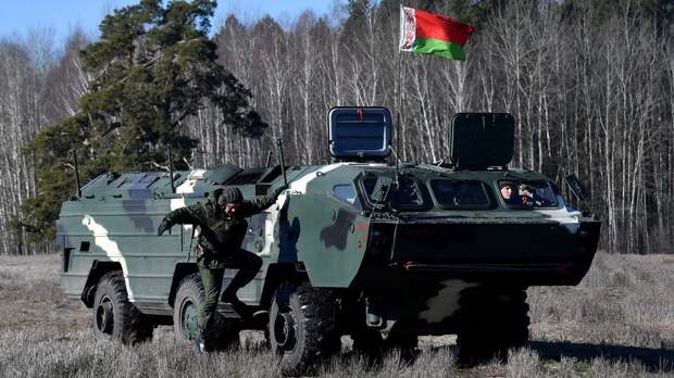 Белоруссия начала проверку средств-носителей нестратегического ядерного оружия