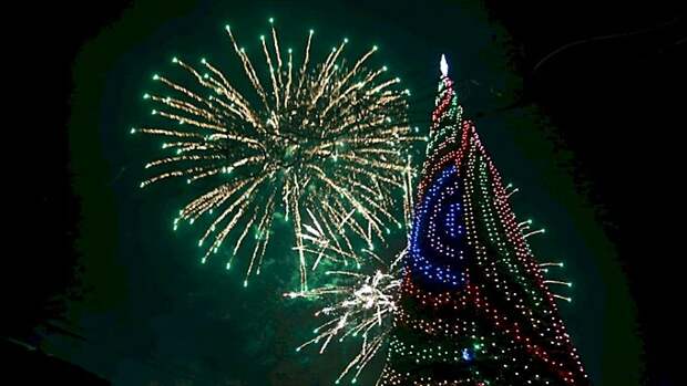 Новогодние желания: жители Барнаула мечтают заняться здоровьем и личной жизнью в 2026 году