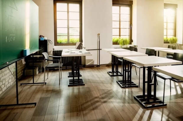 Во вторник в школах Туапсе отменили занятия